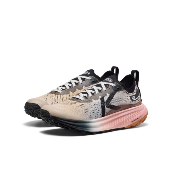 Women's Seek Trail Running Shoe  |  Black/Sunset Sand