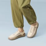 Men's UNEEK Sneaker | White Cap/Cornstalk