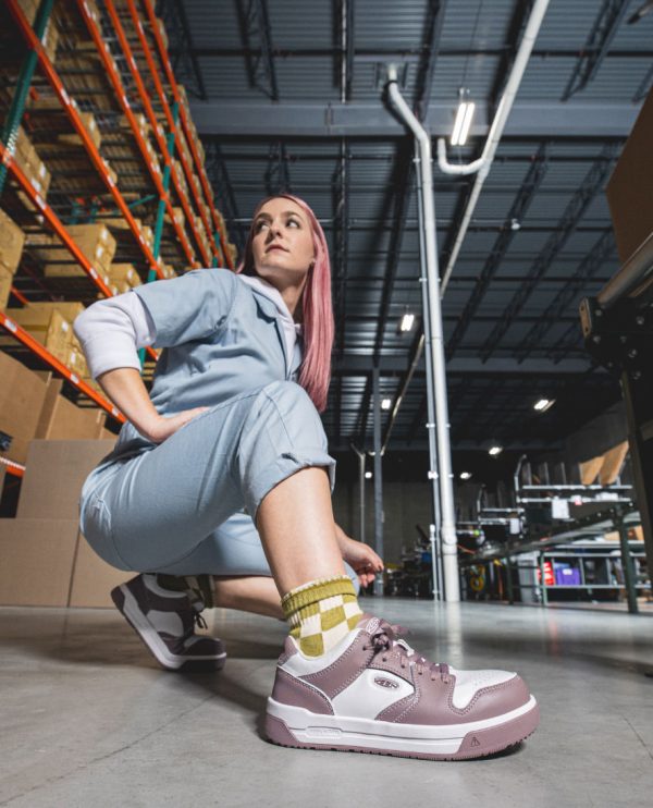 Women's Overton Work Shoe (Carbon Toe)  |  Star White/Black