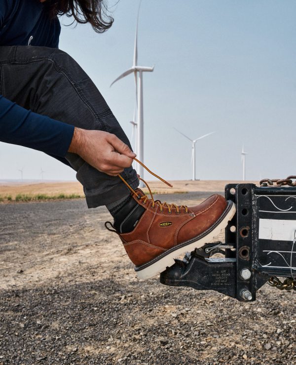 Men's Cincinnati 6 Waterproof 90° Heel Boot (Soft Toe)  |  Tuscan Red/Sandshell