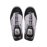 Women's Jasper III Sneaker  |  Black/Thistle